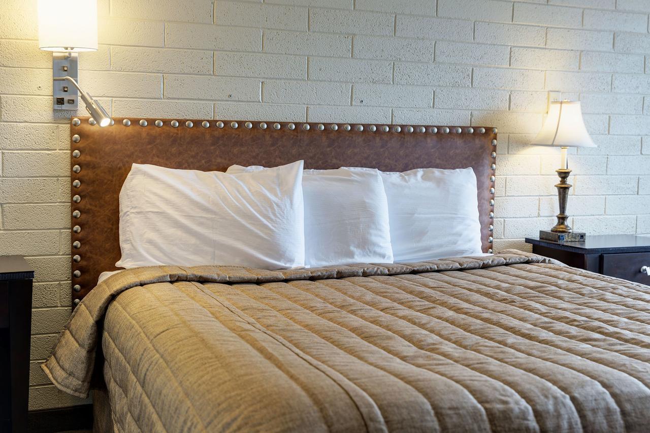 El Rancho Hotel Williston Εξωτερικό φωτογραφία
